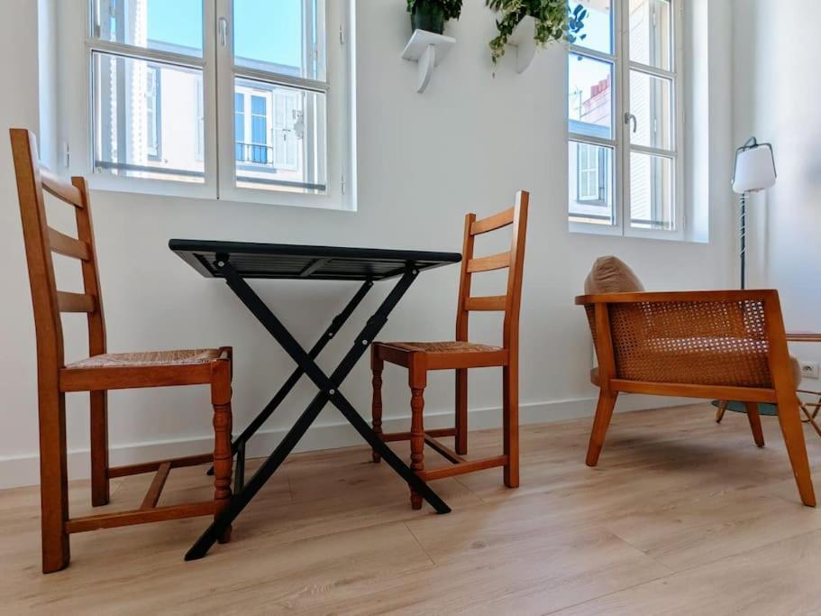Studio Calanques Pres Du Vieux Port มาร์กเซย ภายนอก รูปภาพ