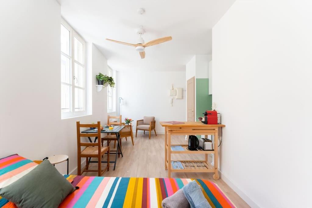 Studio Calanques Pres Du Vieux Port มาร์กเซย ภายนอก รูปภาพ
