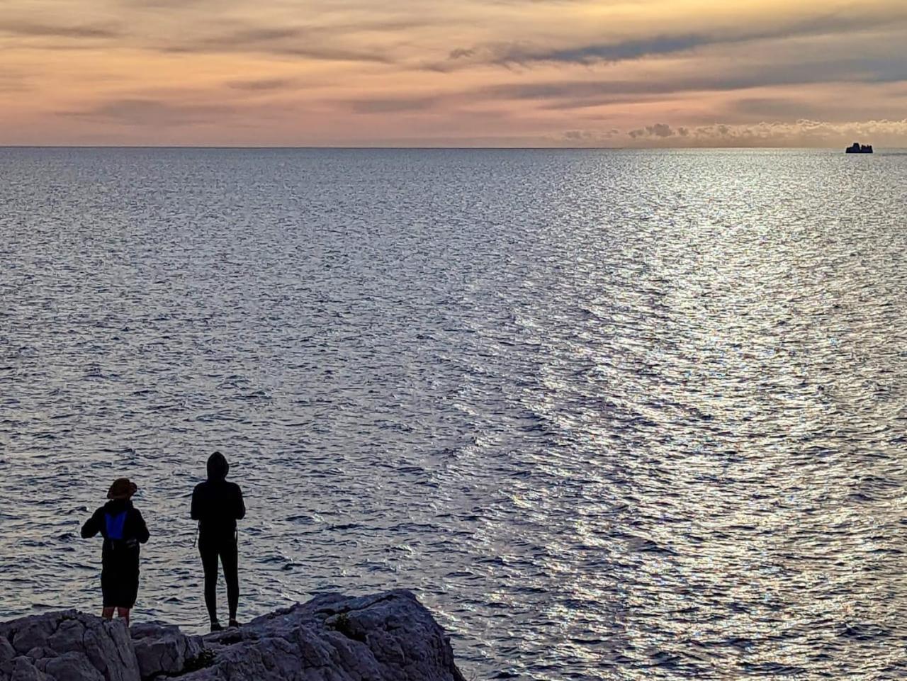 Studio Calanques Pres Du Vieux Port มาร์กเซย ภายนอก รูปภาพ